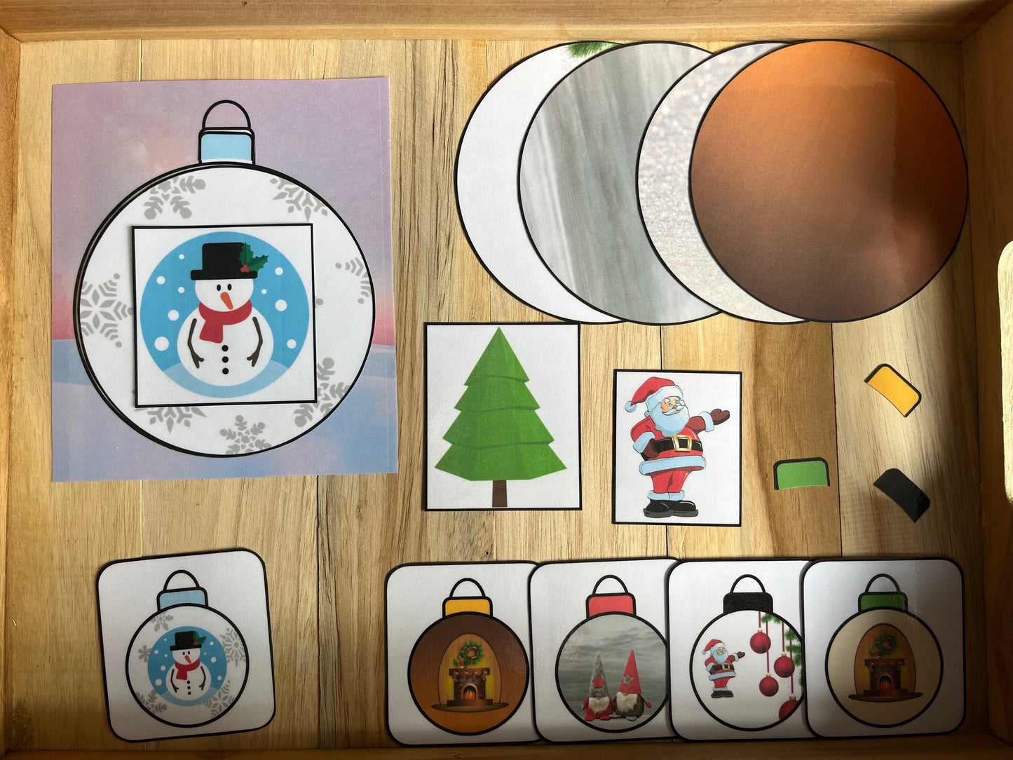 noël: boule à reconstruire