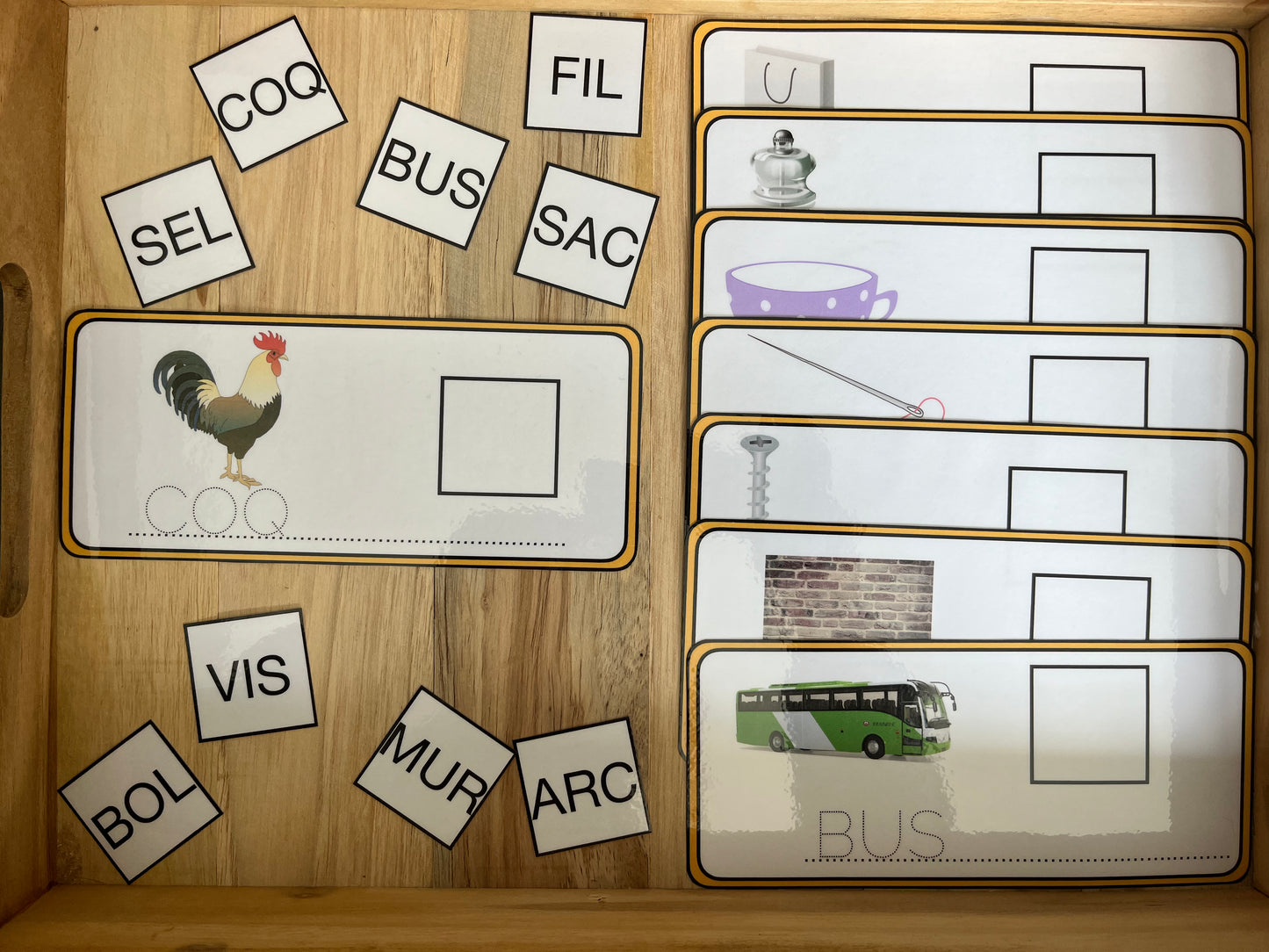 Cartes avec mots de 3 lettres