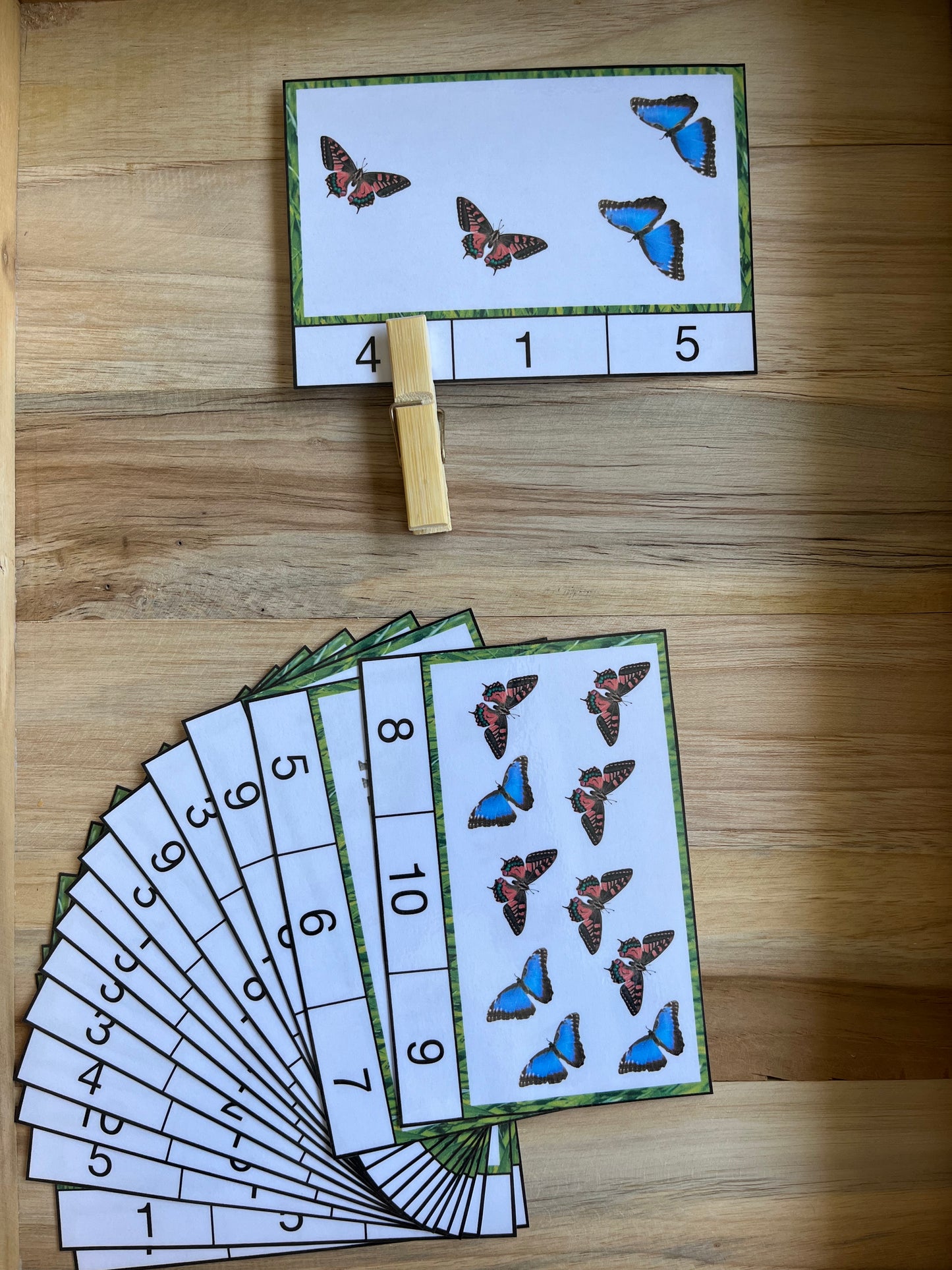 Carte à pincer chiffres d’animaux