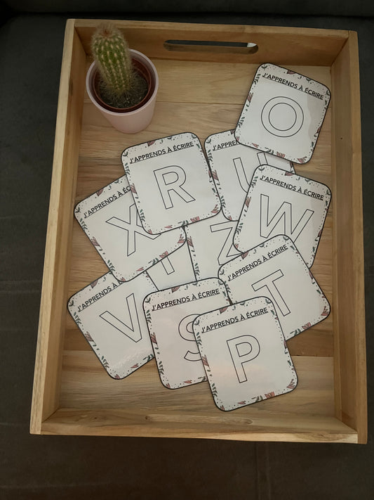 Abécédaire des majuscules