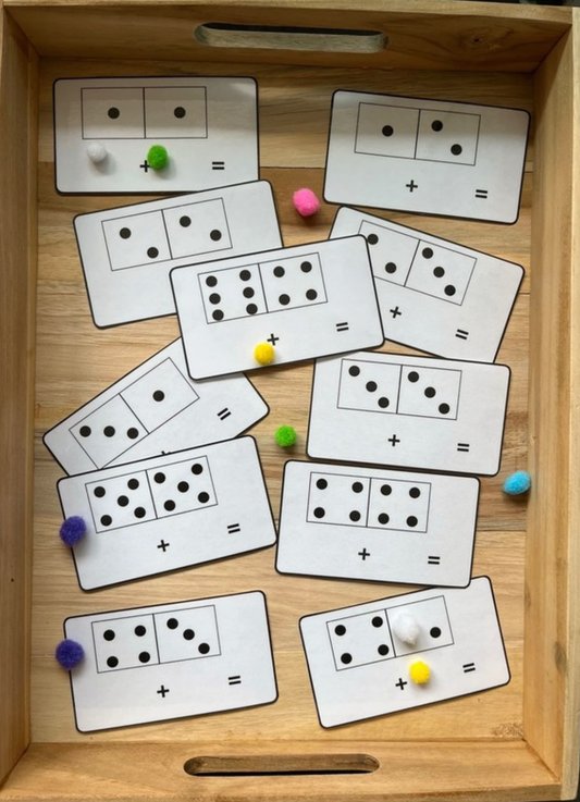 Dominos avec pompons